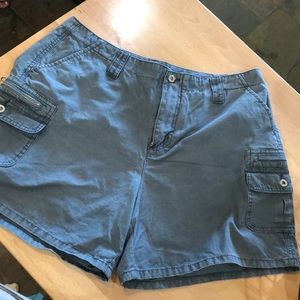 Sundance Catalog Cargo Shorts size 14. Grey.